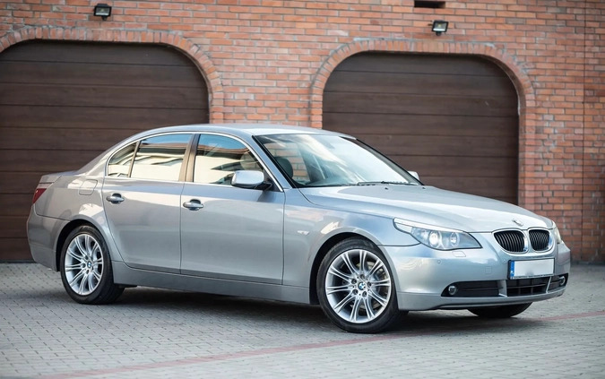 BMW Seria 5 cena 33900 przebieg: 212000, rok produkcji 2003 z Olkusz małe 106